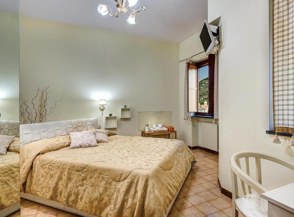 Villa Dei Fiori - Exclusive Villa With Garden In Sorrento Coast Вико-Экуенсе Экстерьер фото